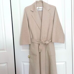 MaxMara Icon Beige Ludmilla Coat